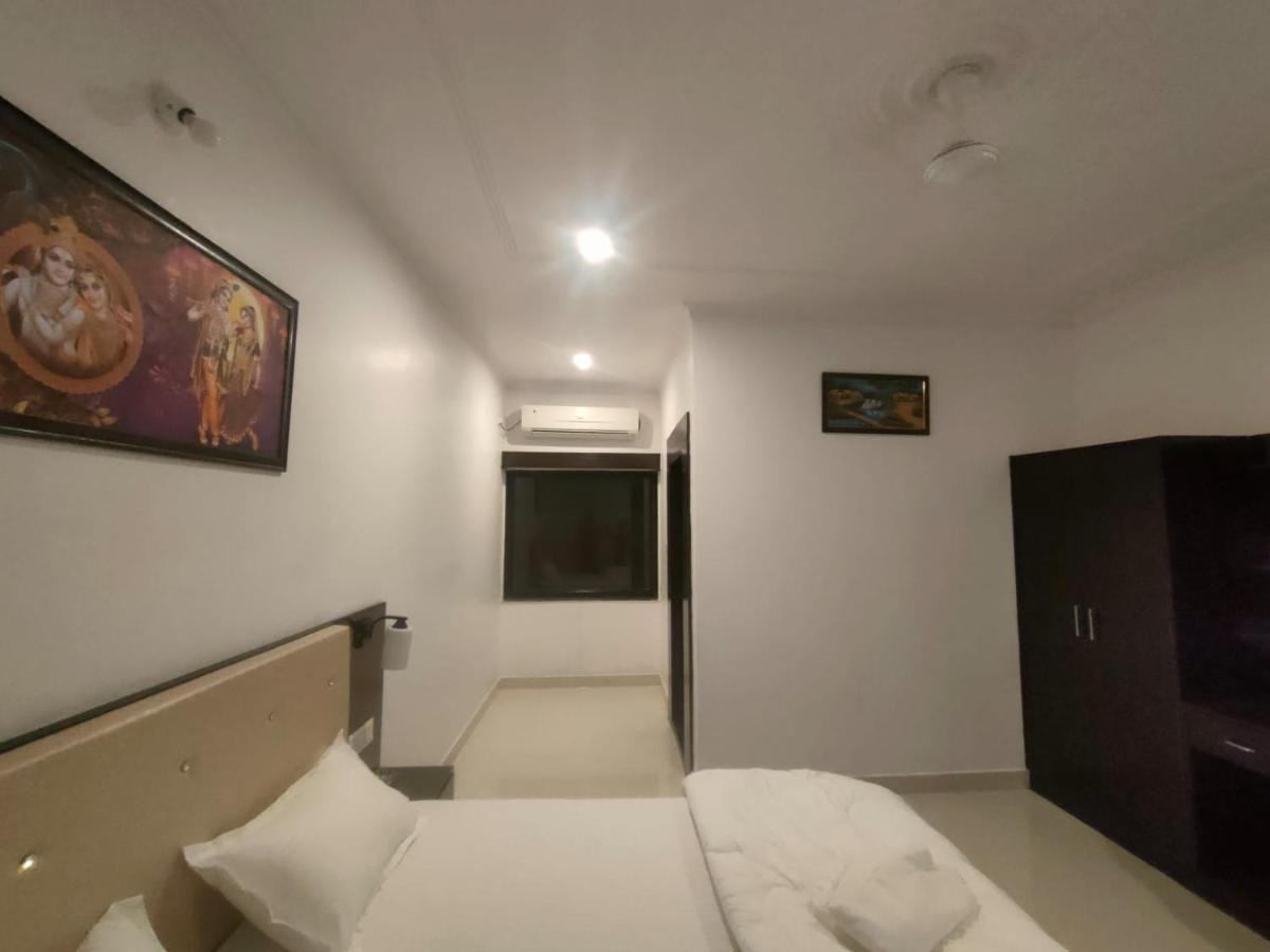Hostel Arabian Night Кхаджурахо Экстерьер фото